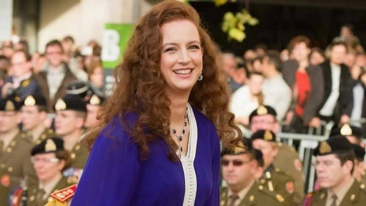 ردة فعل الأميرة سلمى عندما حاول