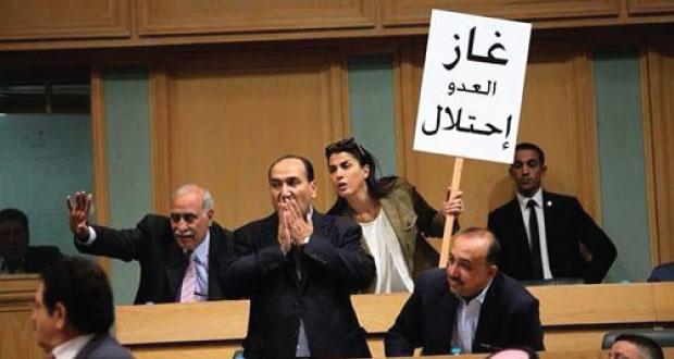 هل انسحب المجالي لصالح الفايز في