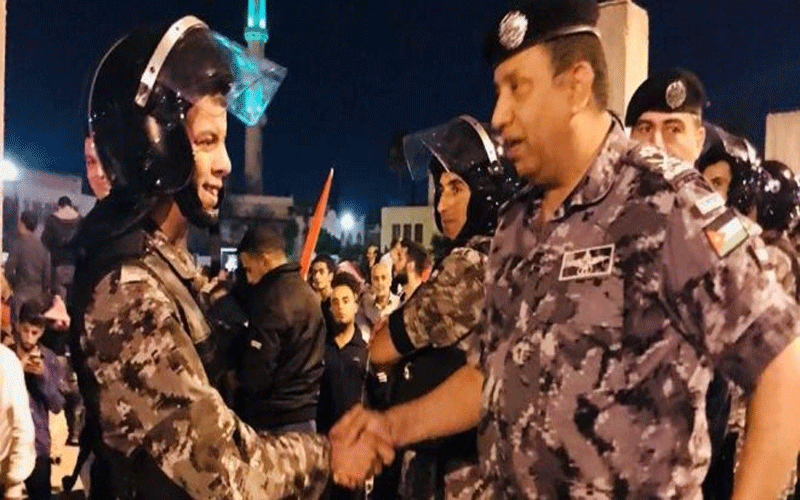 الحواتمة : جميعنا في خندق واحد