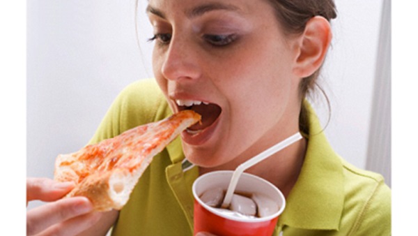 لماذا تشعر بشكل مستمر بالجوع؟