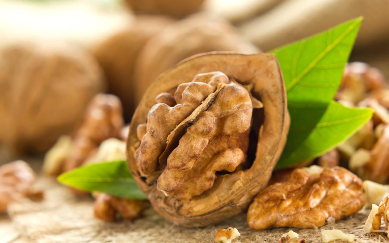 لب الجوز لصحة وسلامة الدماغ