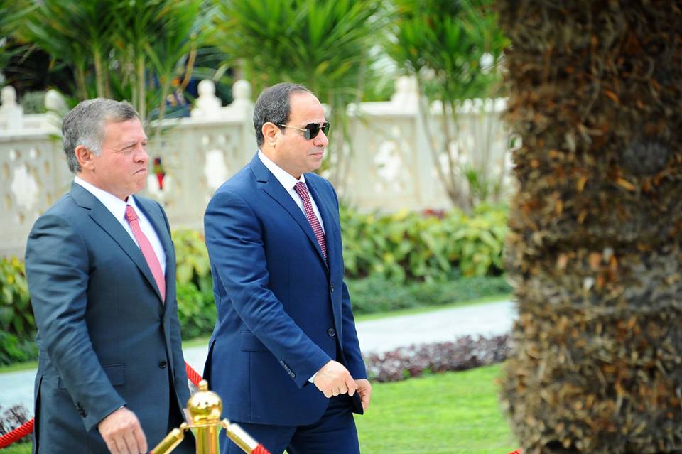الملك يشكر السيسي لإفراج السلطات المصرية
