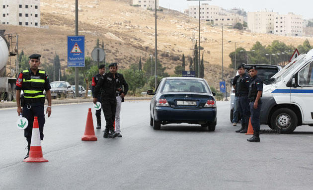 القبض على مطلوب بـ59 مليون دينار