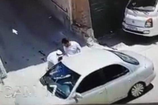 بالفيديو.. لحظة «سرقة» مواطن ستيني في