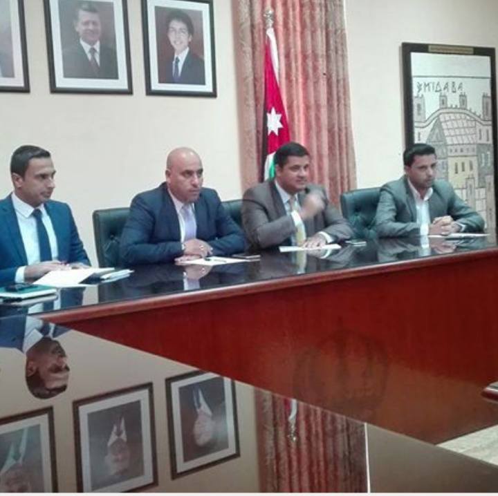 مادبا.. مجلس محافظة بلا أظافر و(لامركزية)