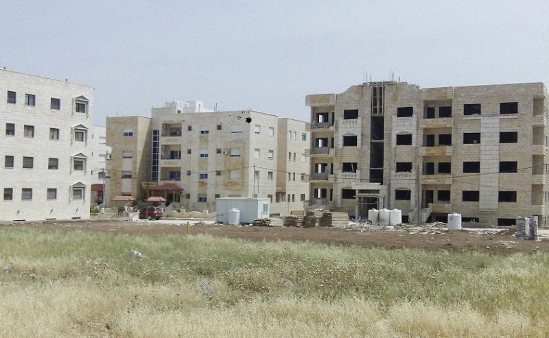 الطبقة الوسطى المستفيد الأول من قرار