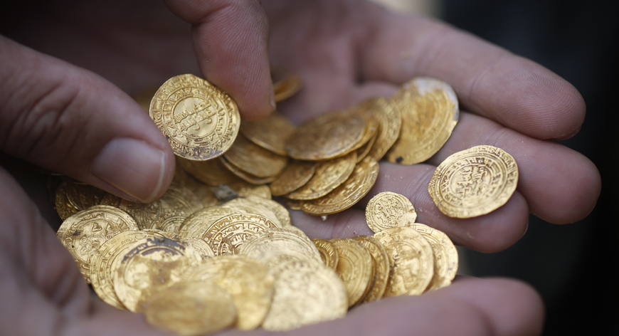 بالتفاصيل .. لاجئ سوري يعثر على