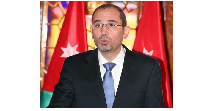 بالصورة .. وزير الخارجية يرحب بفكرة