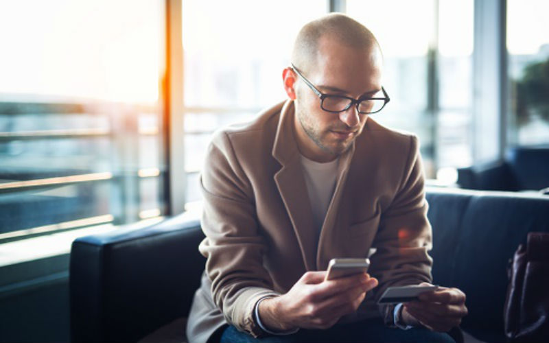 آيديميا ونتورك إنترناشيونال وماستر كارد تتعاون