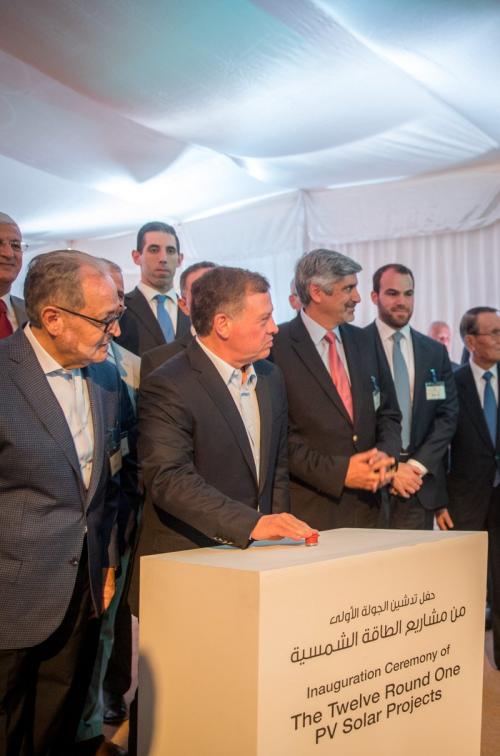 الملك يدشن الجولة الأولى من مشاريع