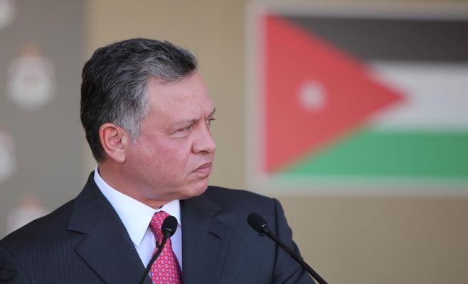 الملك في زيارة مفاجئة الى بلدة