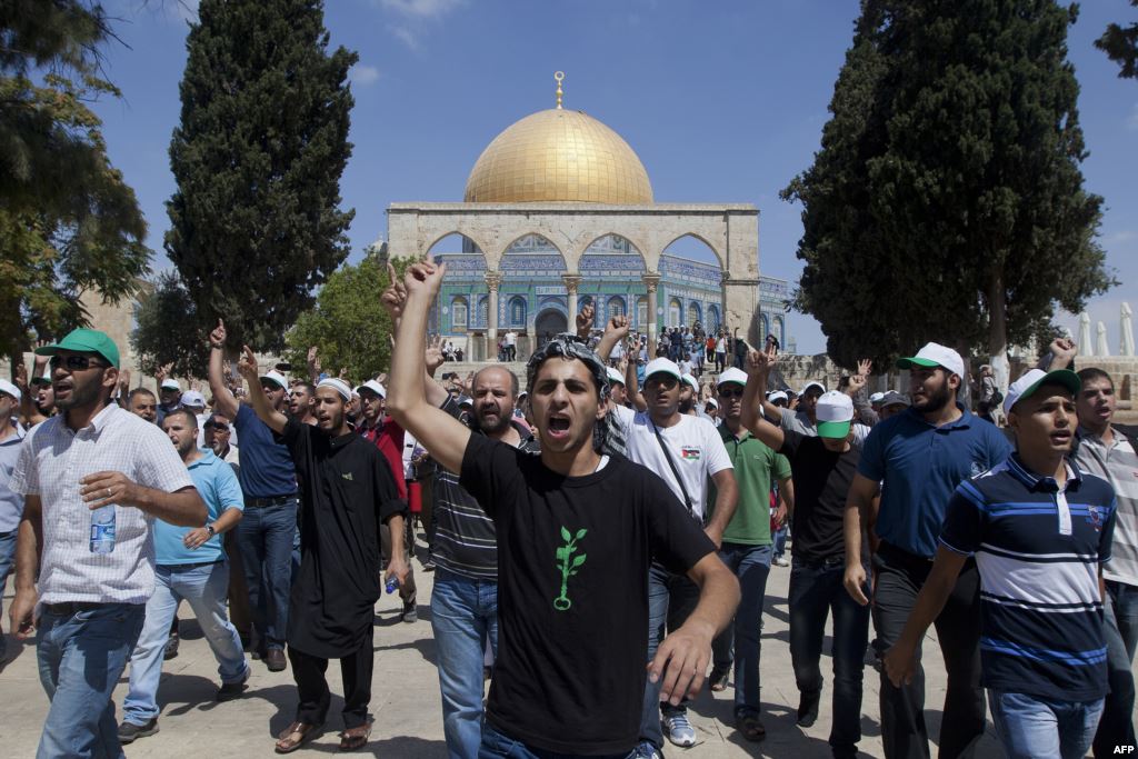 نقابة الصحفيين تندد باقتحام قوات الاحتلال