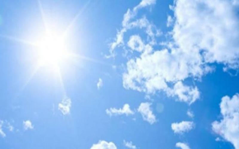 الخميس .. اجواء حارة