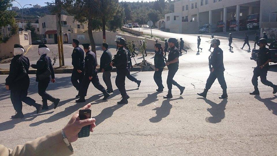شرطة عجلون تنفذ تمرينا وهميا للتعامل