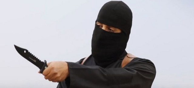 لأول مرة.. داعش يقطع رأسي امرأتين