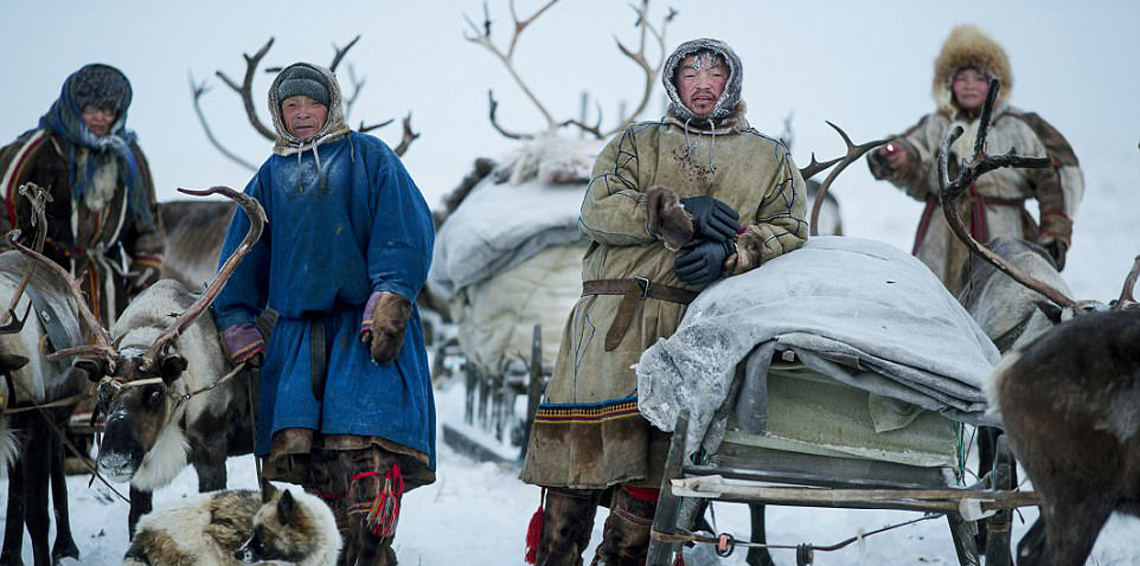 قبيلة تشرب الدماء لتنجو من البرد