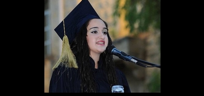 بالصور: طالبة لبنانية تحلم ببناء صاروخ…