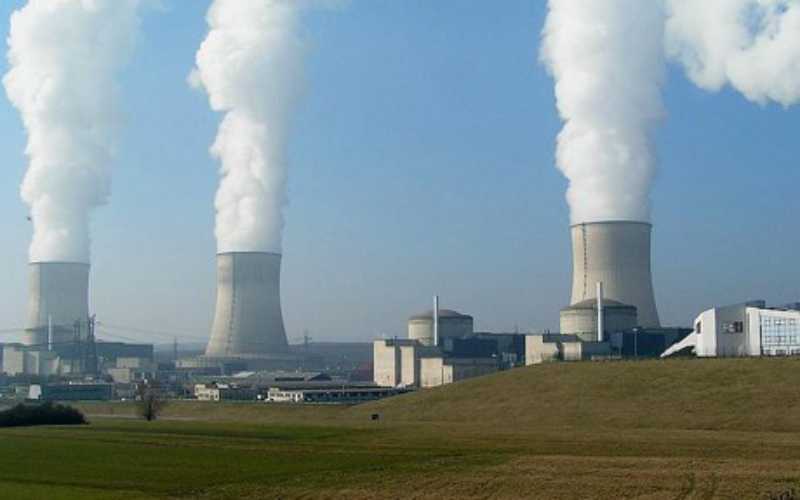 موجات الحر فرنسا على إغلاق 4