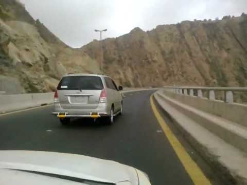 وفاة و(3) اصابات اثر حادث تصادم