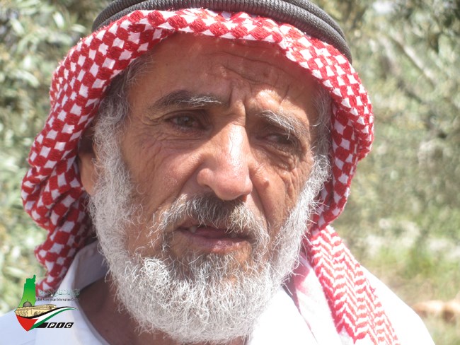 ياسين عقل.. شيخ سجن الاحتلال ولده