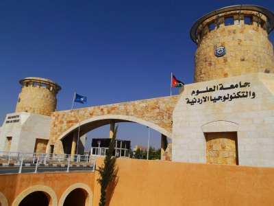 (التكنو): اللي معهوش مصاري فش داعي