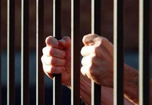 مادبا.. قاتل والدته يرد على نصيحتها