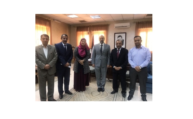 بعد اعتراض quotالجيولوجيينquot.. . الرزاز يتعهد
