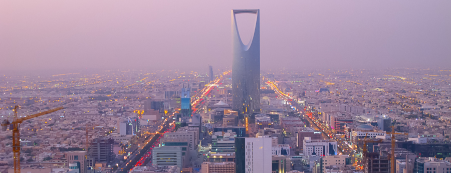 السعودية تفرض ضرائب على مواطنيها للمرة