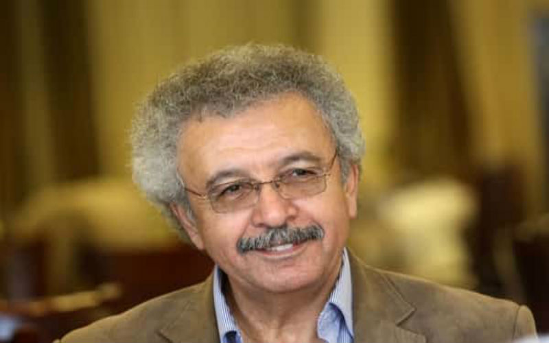 الأديب الأردني إبراهيم نصر الله يحصد