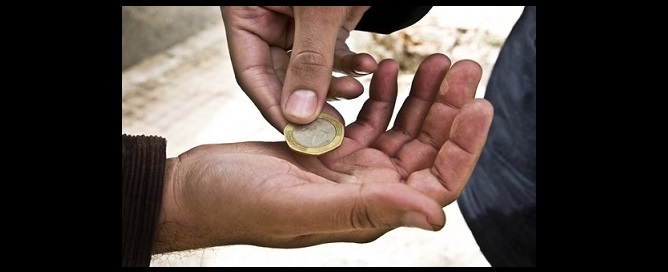 تسول متعدد اللهجات في الكرك