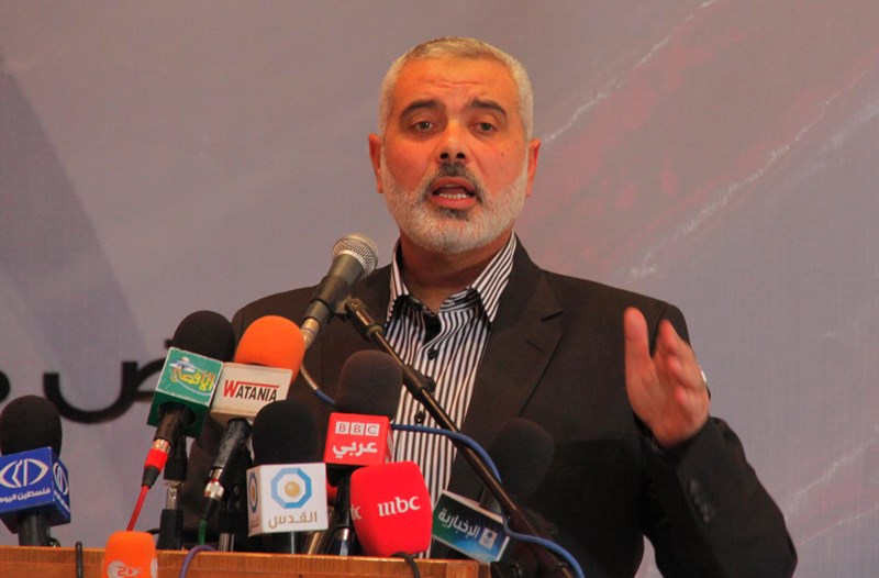 هنية يندد باعتقالات الضفة ويدعو لموقف