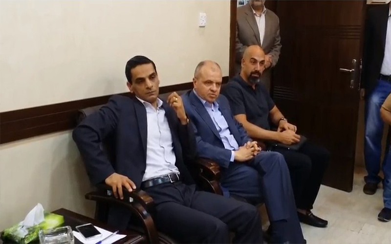 بدء الاجتماع الطارئ لمجلس النقباء