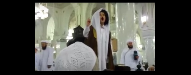 طفل أردني يخطب في المسجد الحرام..