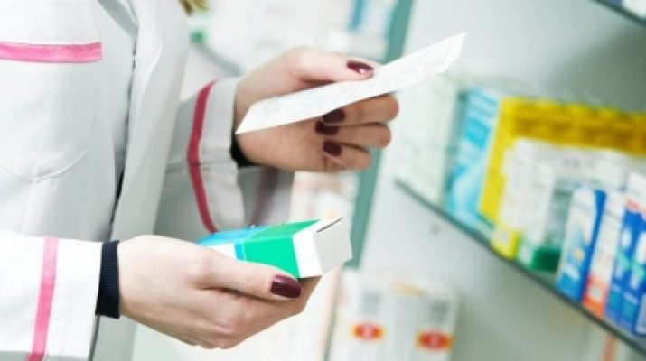 ضبط صيدليتين تبيعان ادوية حكومية في