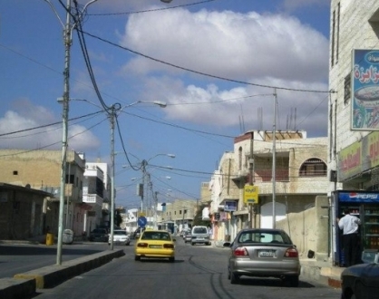 جمعية زين الشرف توزع مساعداتها للطلبة