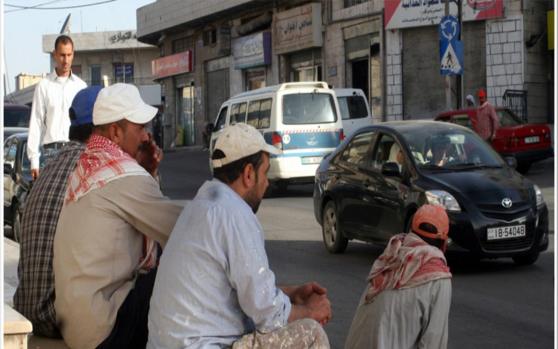 منتحلو صفة مفتشي عمل يحتالون على