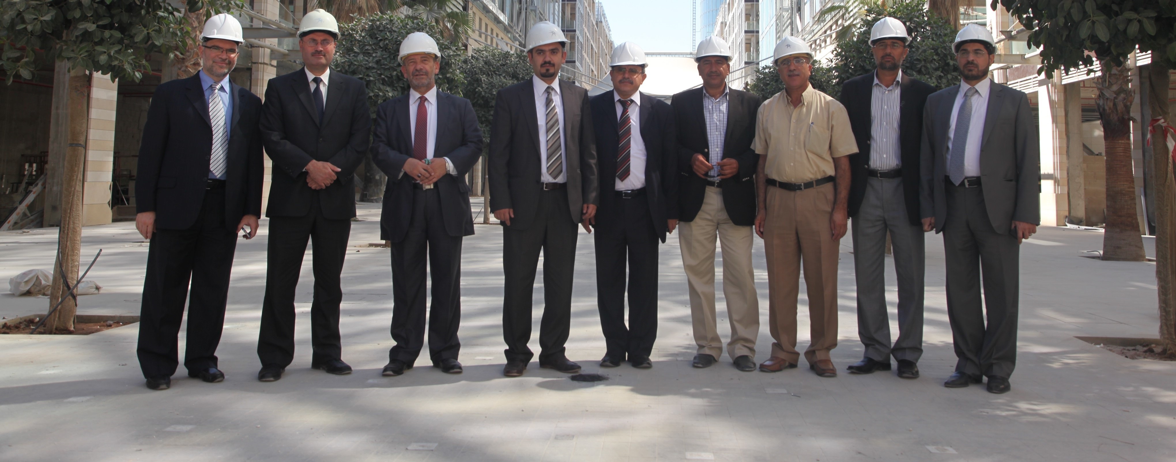 (المهندسين) تضع حجر أساس مبناها الجديد