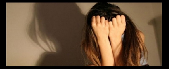 براءة متهم نزع ملابس طفلة معاقة