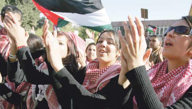 حرب المدارس: فتيات الأردن تفوقن على