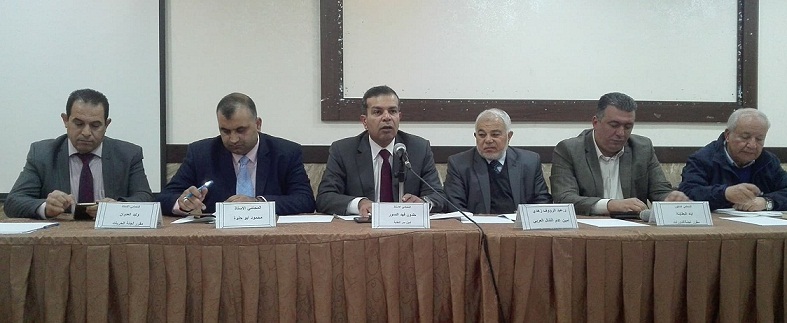 ندوة: من لايستخدم اللغة العربية بشكل