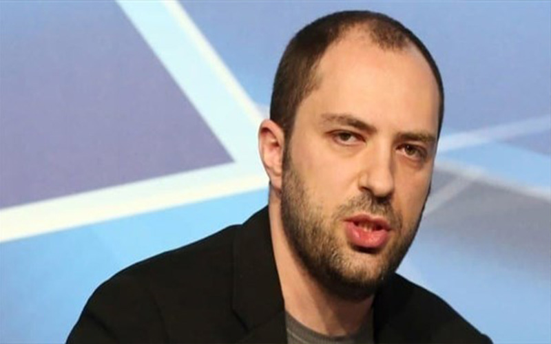 مؤسس واتس آب يستقيل من فيس