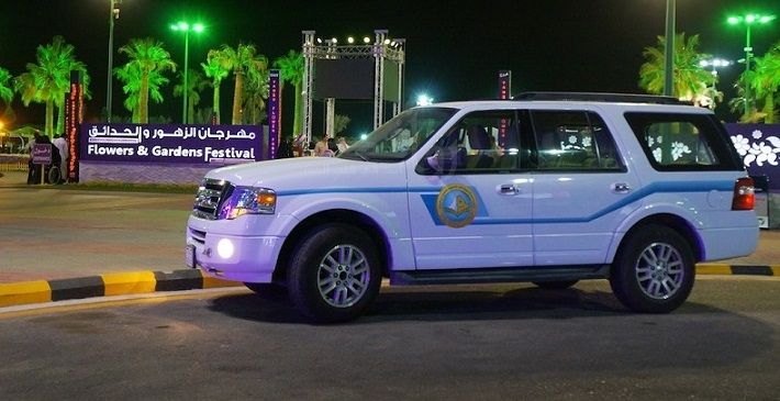 طرد الهيئة منقبة من السوق يثير