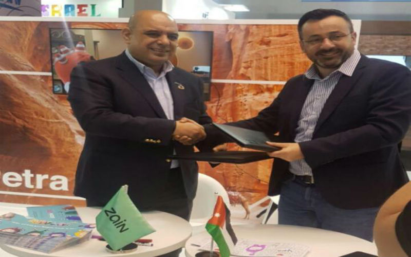 زين وميس الورد تطلقان تطبيق Oddbods