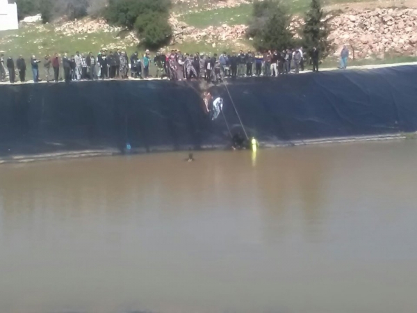 شاهد بالفيديو و الصور.. .. انتشال