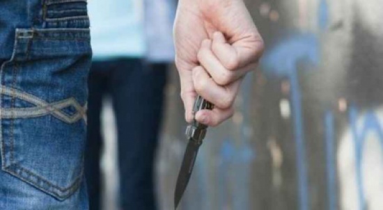 اصابة ثلاثيني بطعنتين اثر مشاجرة في