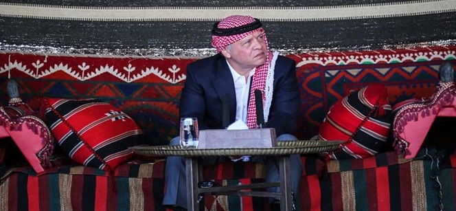 الملك يزور البادية الشمالية.. صور