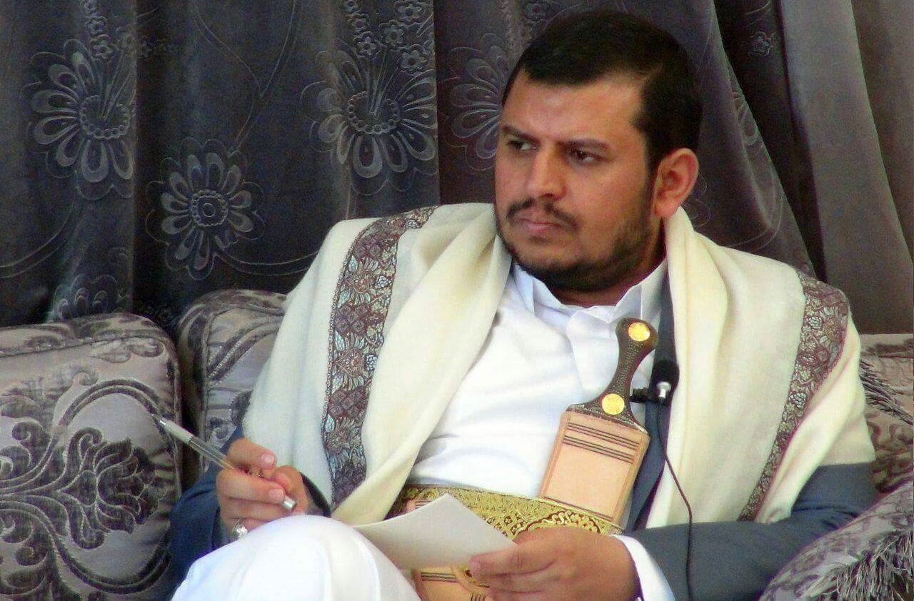 حقائق حول الرجل الذي يقف وراء