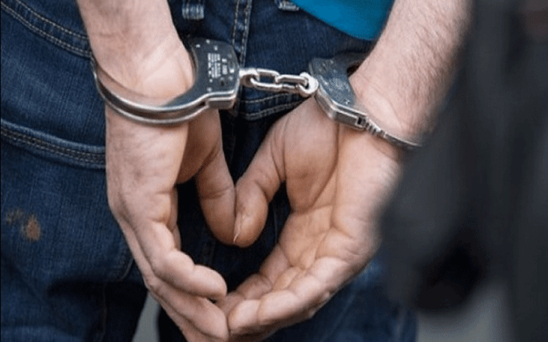 القبض على شخص حطم احد الصرافات