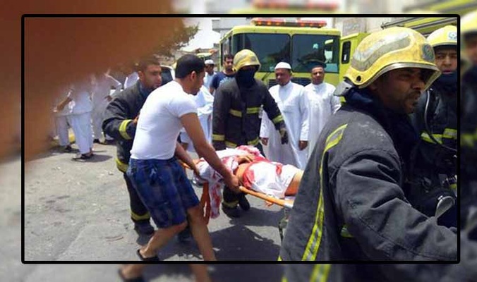 15 قتيلا بتفجير استهدف مصلين من