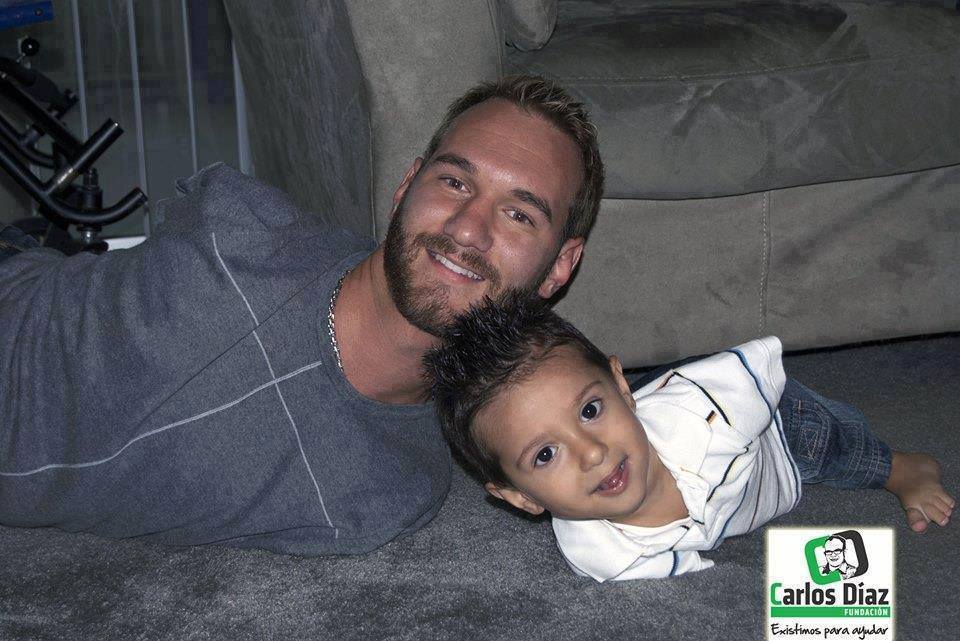 نجاح أشخاص لاتعرف المستحيل فالحياة إرادة..